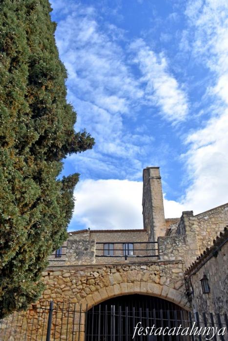 Castellet i la Gornal - Església de Sant Pere del Castell de Castellet