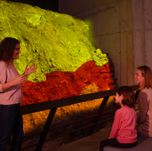 Visites familiars guiades a l'Espai Cràter d'Olot