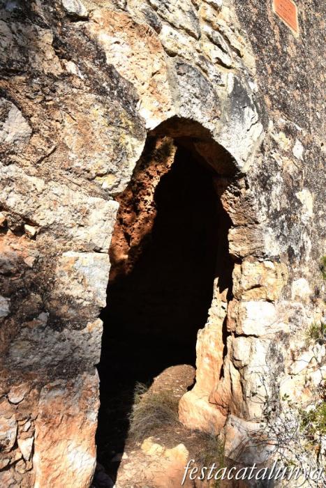 La Bisbal del Penedès - Casa Forta de Santa Cristina 
