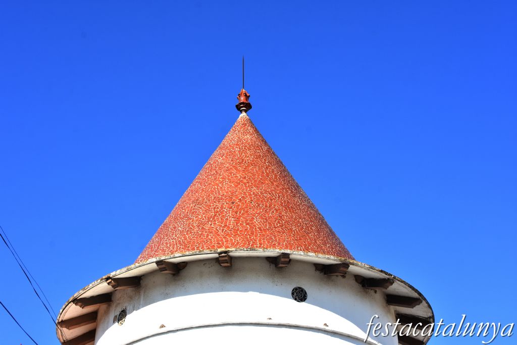 La Bisbal del Penedès - Escola pública noucentista