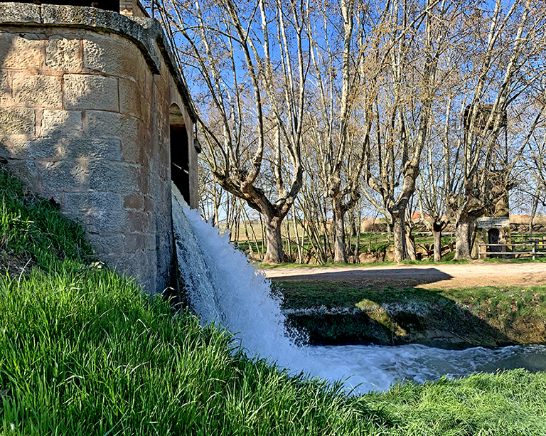 Salt del Duran de Golmés ***