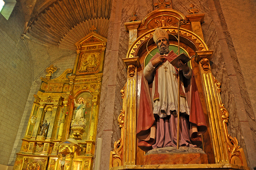 Església parroquial de Santa Maria o de l'Assumpció de Maials ***