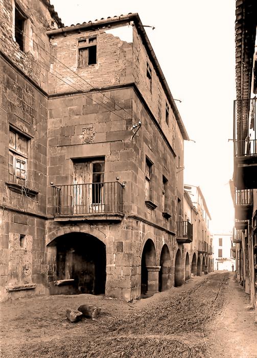 Anglesola - Cal Paguera d'Anglesola