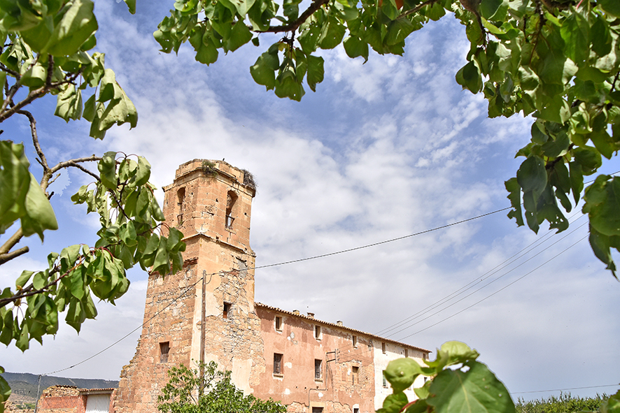 Reial Monestir de Santa Maria d'Escarp al terme de Massalcoreig