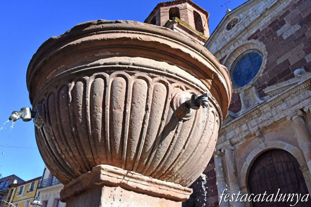Prades - Font Monumental 