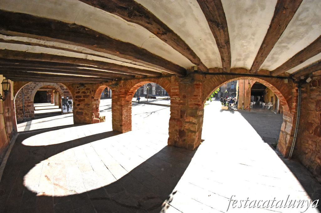 Prades - Plaça Major 