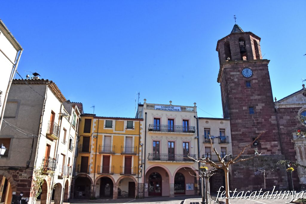 Prades - Plaça Major 