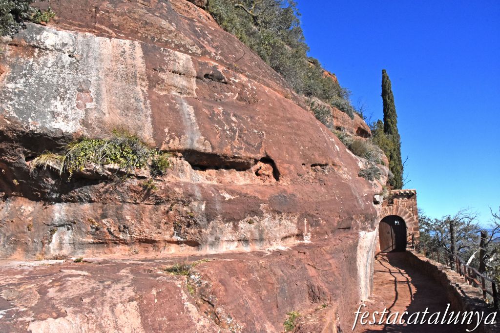 Prades - Santuari de la Mare de Déu de l'Abellera