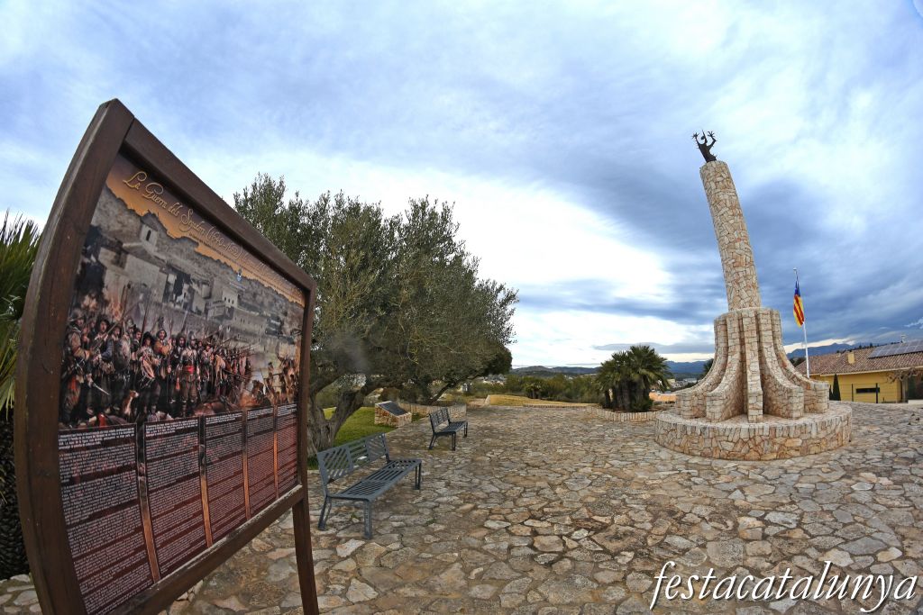 El Perelló - Monument del Coll de les Forques 