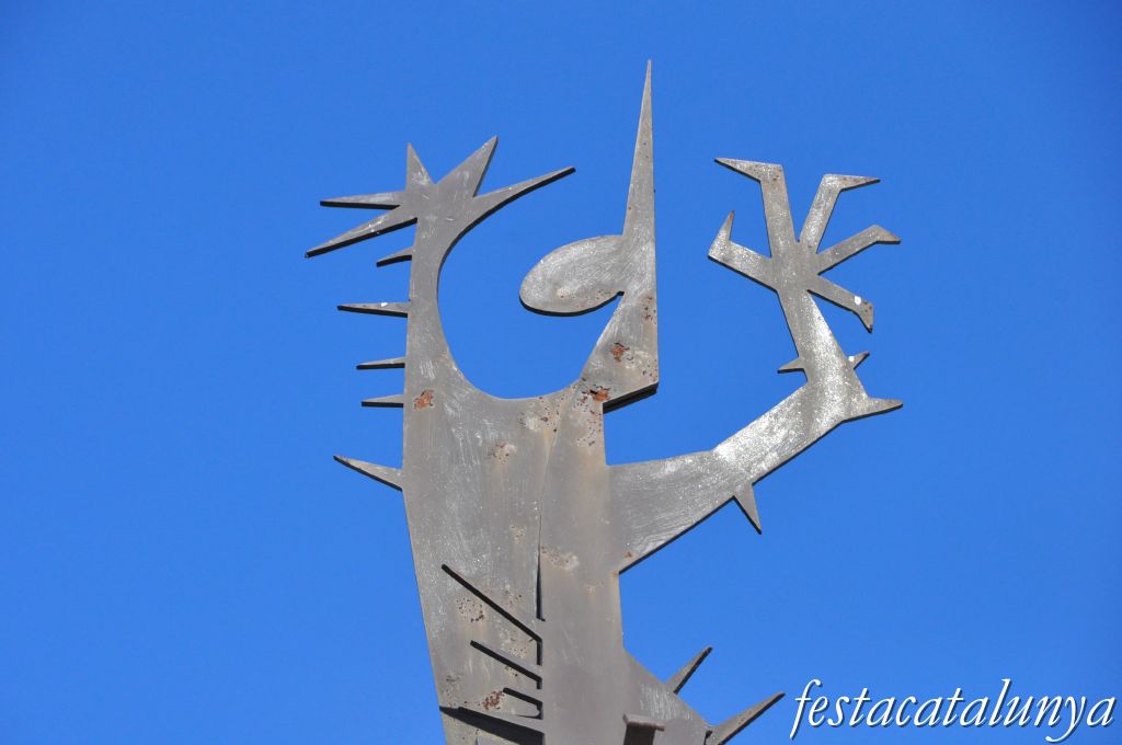 El Perelló - Monument del Coll de les Forques 