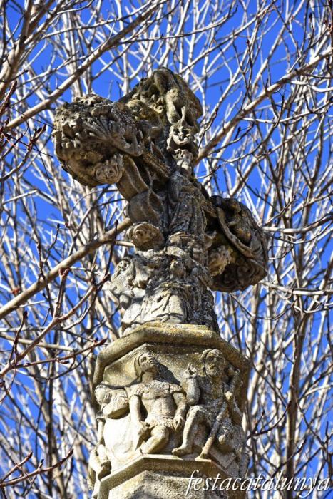 Santa Coloma de Queralt - Creu Gòtica 