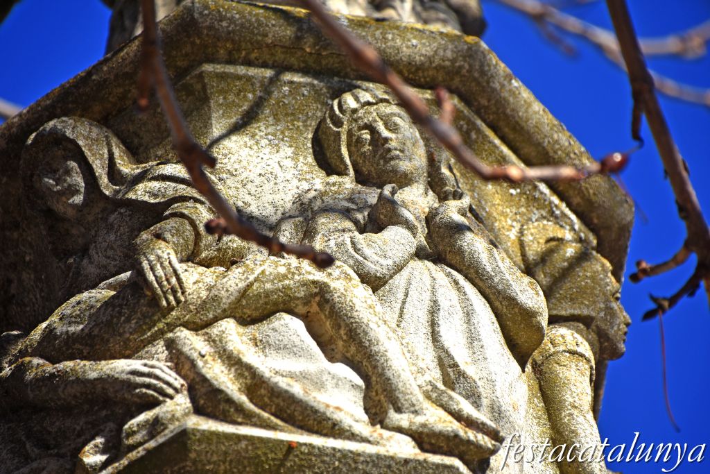 Santa Coloma de Queralt - Creu Gòtica