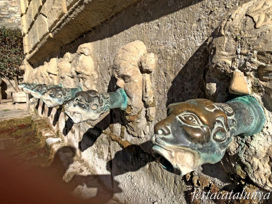 Santa Coloma de Queralt - Fonts de les Canelles o dels Comtes 