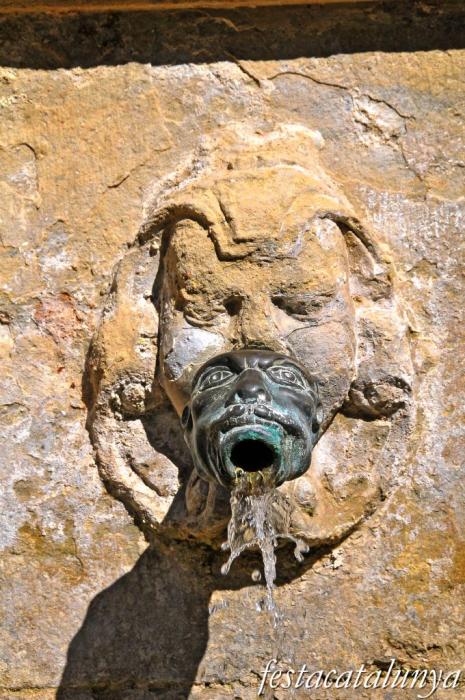 Santa Coloma de Queralt - Fonts de les Canelles o dels Comtes 