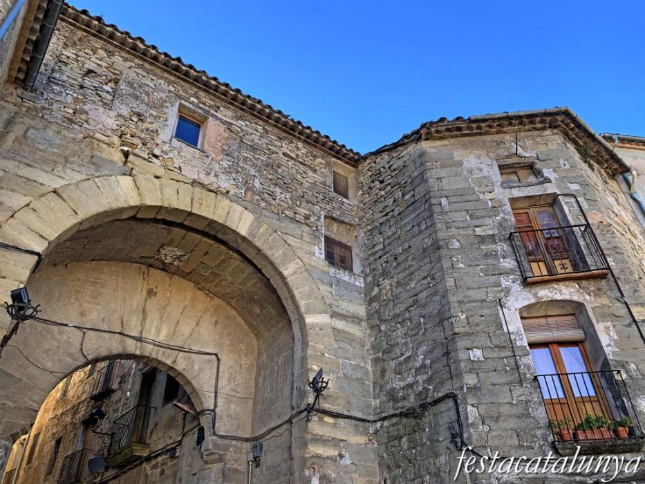 Santa Coloma de Queralt - Portal de Sanou o de Cervera 