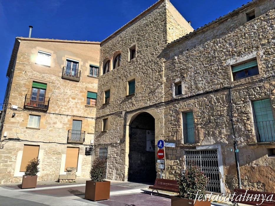 Santa Coloma de Queralt - Portal de Santa Coloma o de la Castlania 