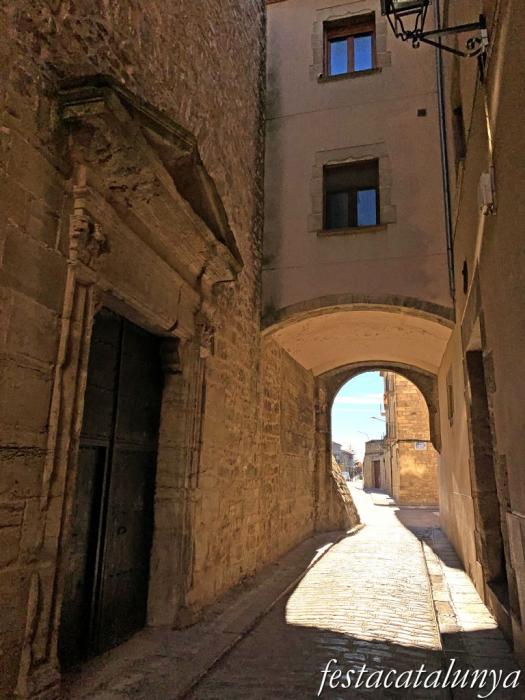 Santa Coloma de Queralt - Portal del Vicari o de Santa Maria 