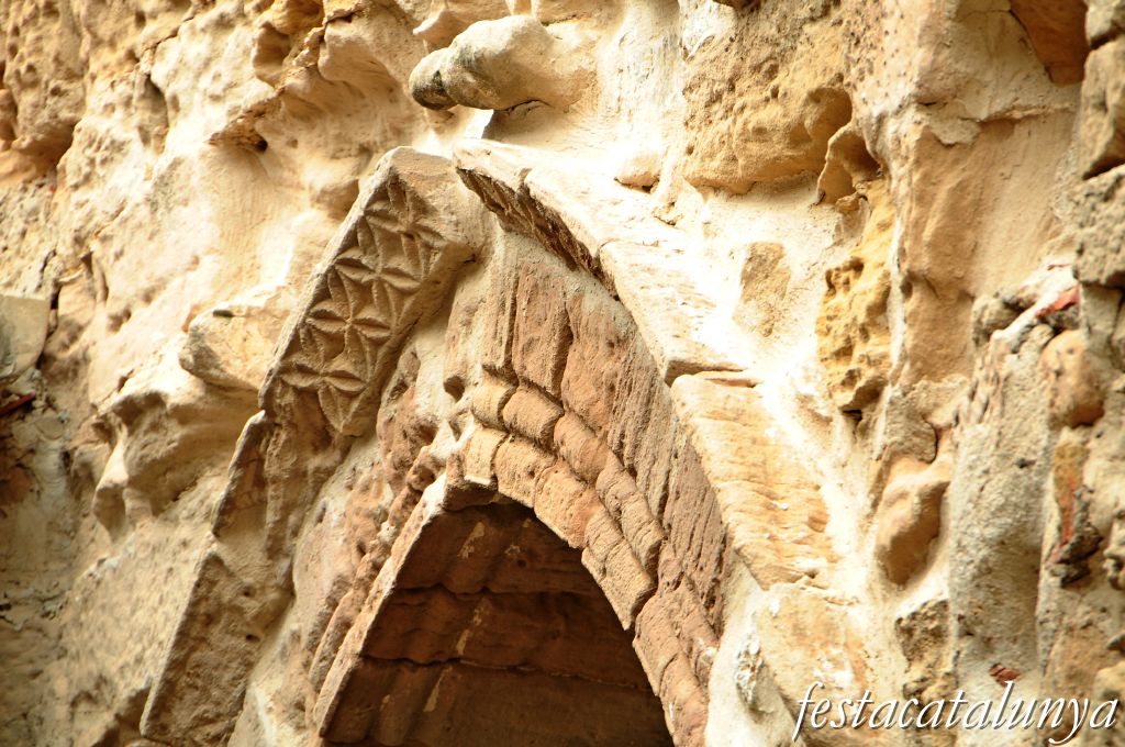 Maials - Església romànica de Santa Maria 