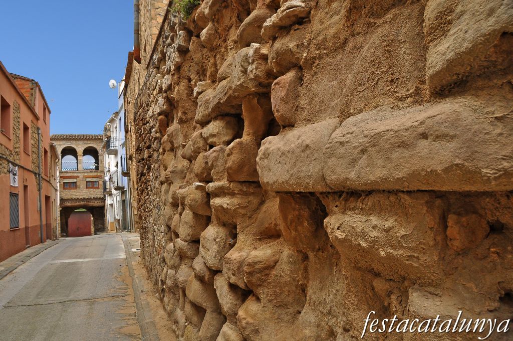Maials - Muralles de la Vila Closa 