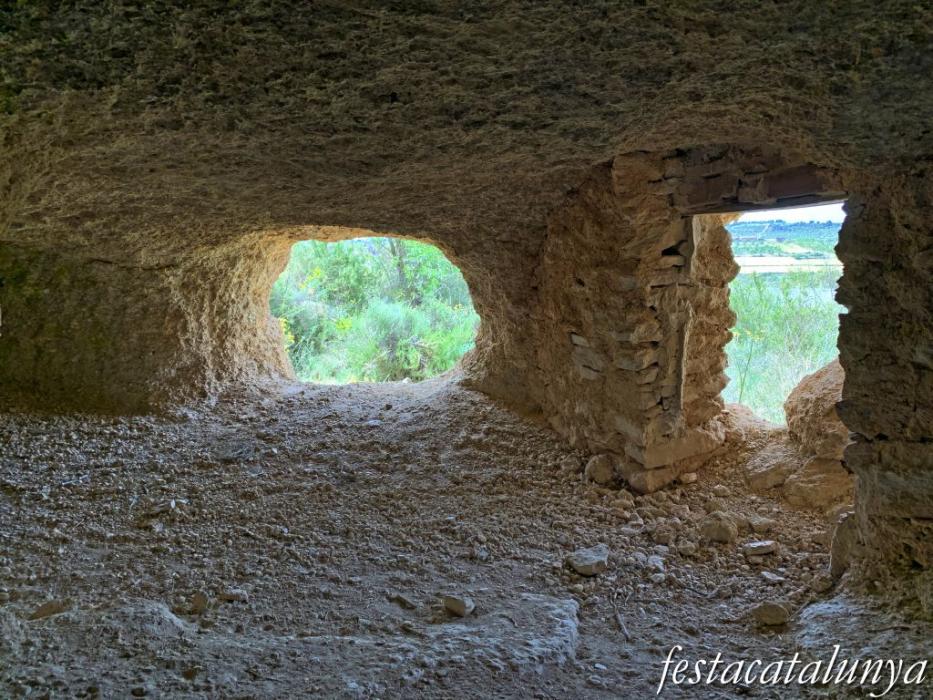 La Granadella - La gravera, galeries i coves de grava