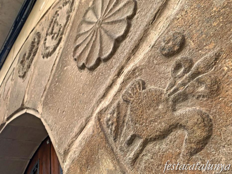 La Granadella - Nucli històric - Casa Plaça de la Vila, 5 