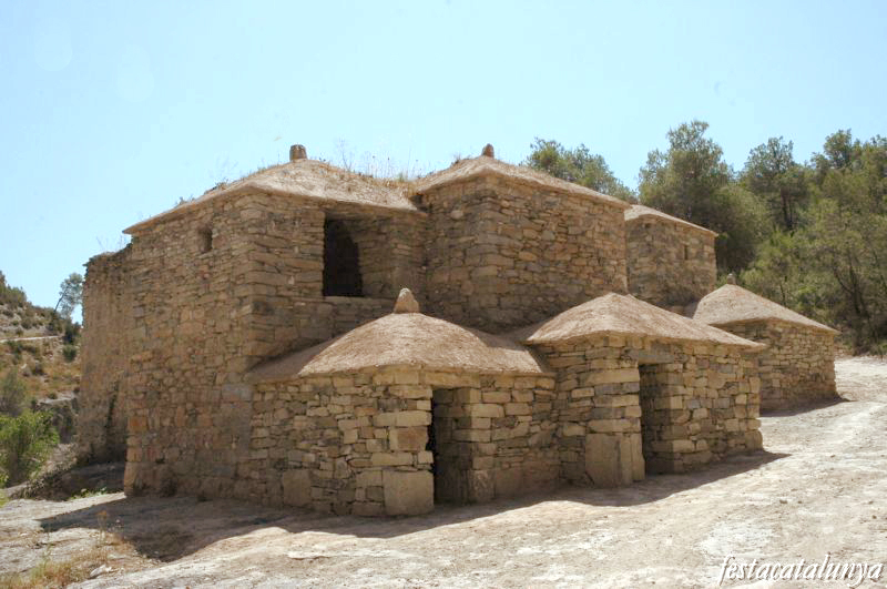 Tines de Solanes a la riera de Mura al Pont de Vilomara i Rocafort ***