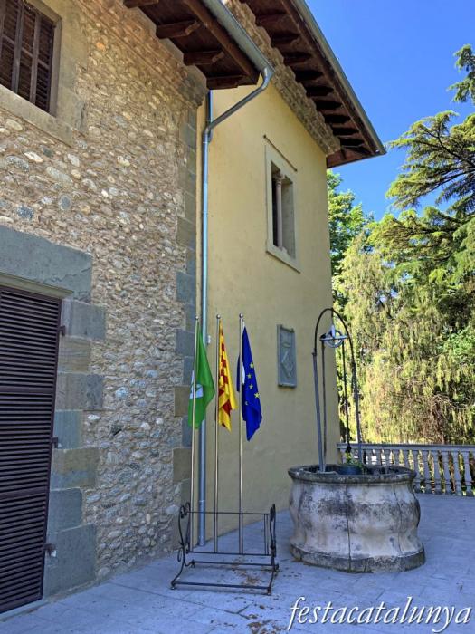 Les Masies de Voltregà - Ajuntament, antiga casa forta del Despujol