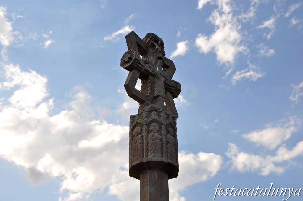 Pinell de Solsonès - Creu de Madrona 