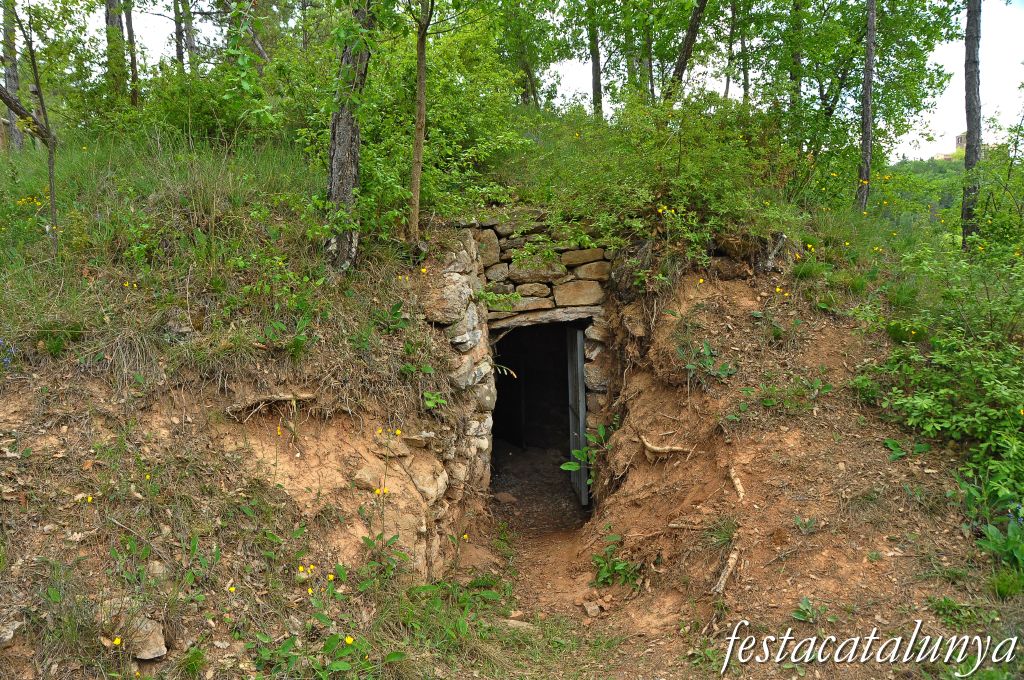 Pinell de Solsonès - Pou de Gel de Pinell