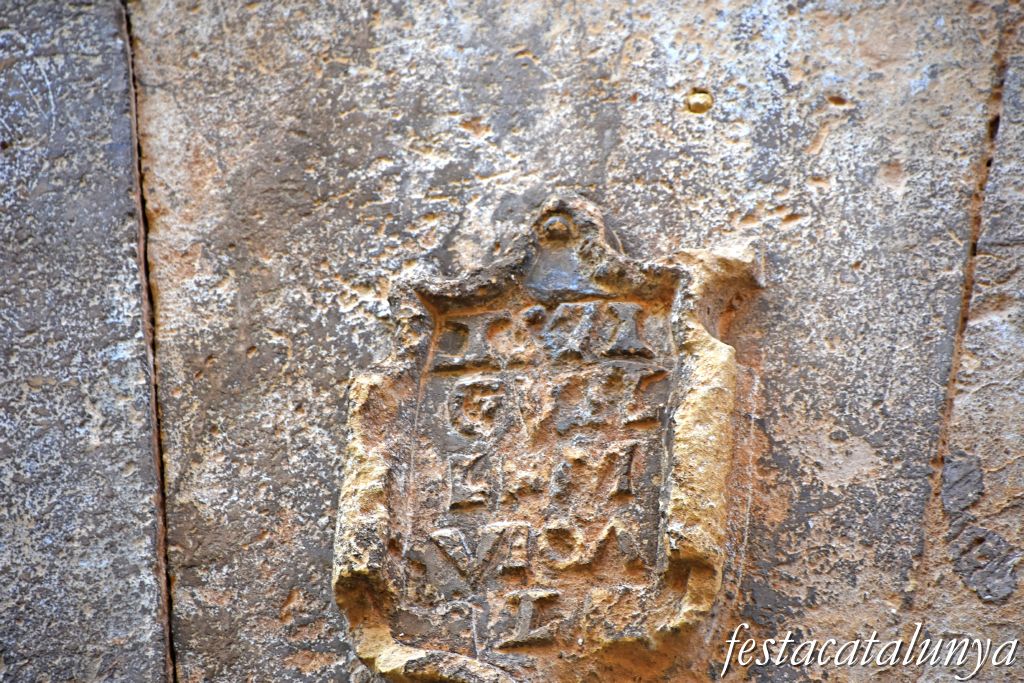 Vinyols i els Arcs - Carrer Major (Casa del Cabrer)