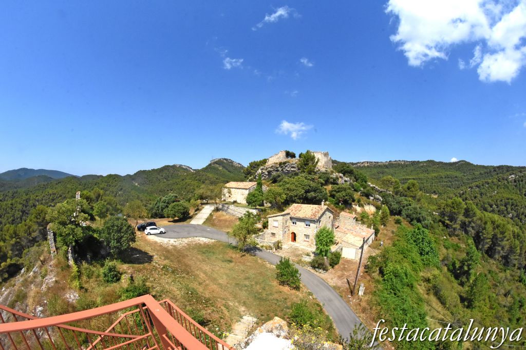 Santa Maria de Miralles - Castell de Miralles 