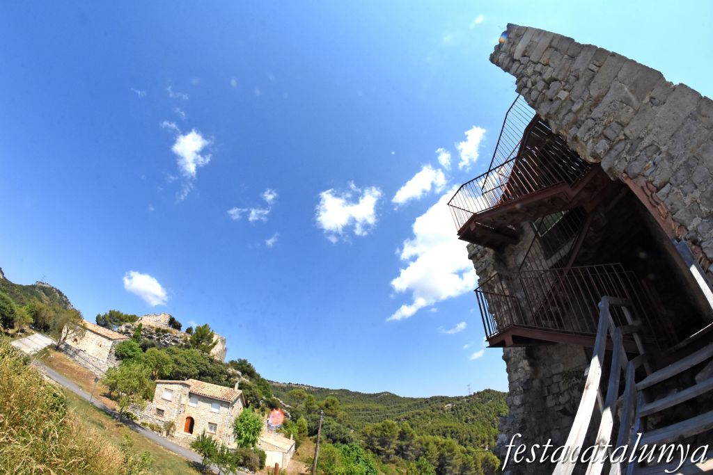 Santa Maria de Miralles - Castell de Miralles - Torre Albarrana 
