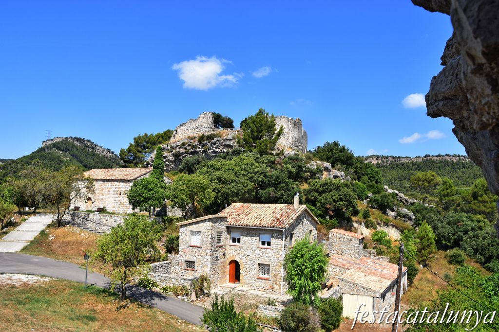 Santa Maria de Miralles - Església romànica de Santa Maria del castell de Miralles 