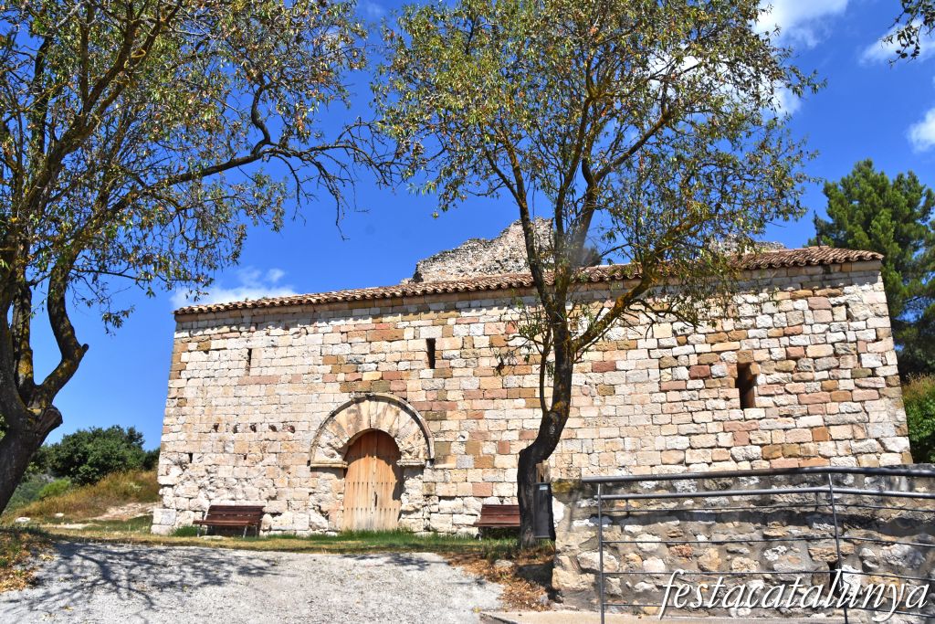 Santa Maria de Miralles - Església romànica de Santa Maria del castell de Miralles