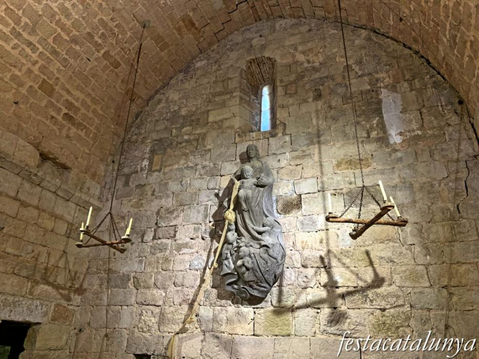 Santa Maria de Miralles - Església romànica de Santa Maria del castell de Miralles 