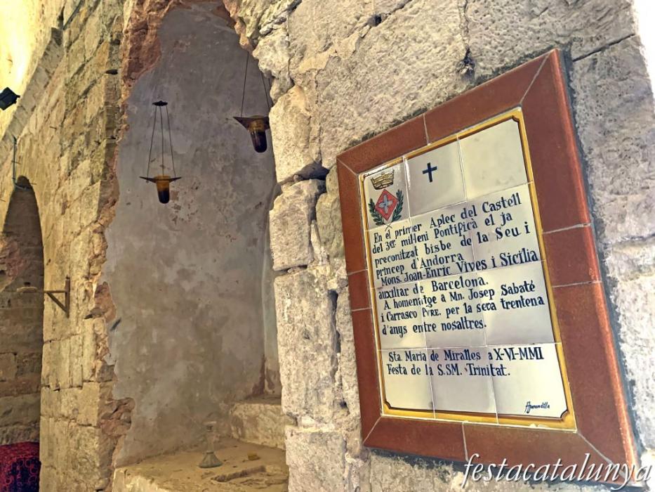 Santa Maria de Miralles - Església romànica de Santa Maria del castell de Miralles 