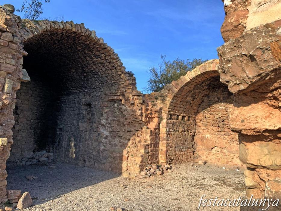 El Bruc - Sant Pau Vell i Castell de la Guàrdia 