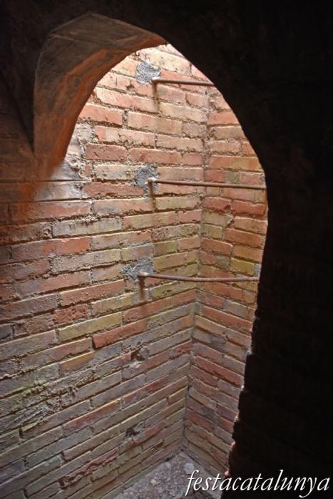 Pacs del Penedès - Refugi de l'aeròdrom de la guerra civil del Vesper de la Gloriosa 