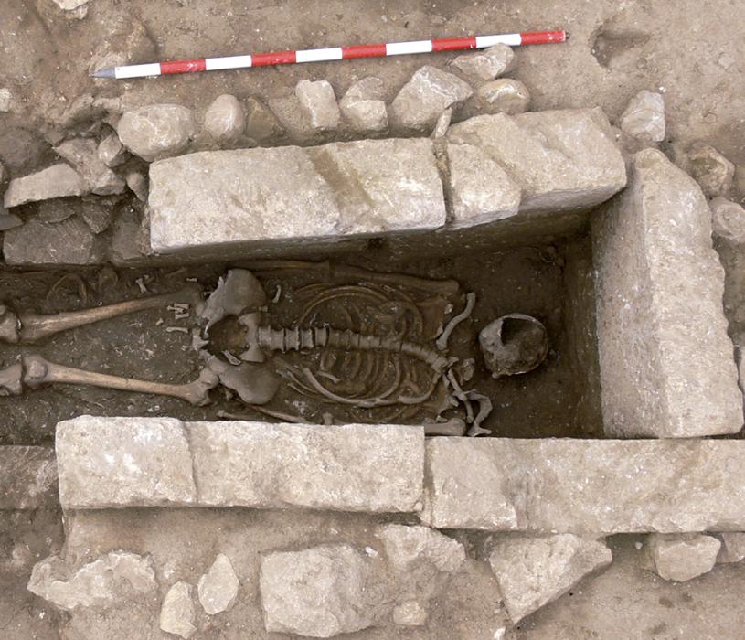 Necròpolis de Sant Valentí ***