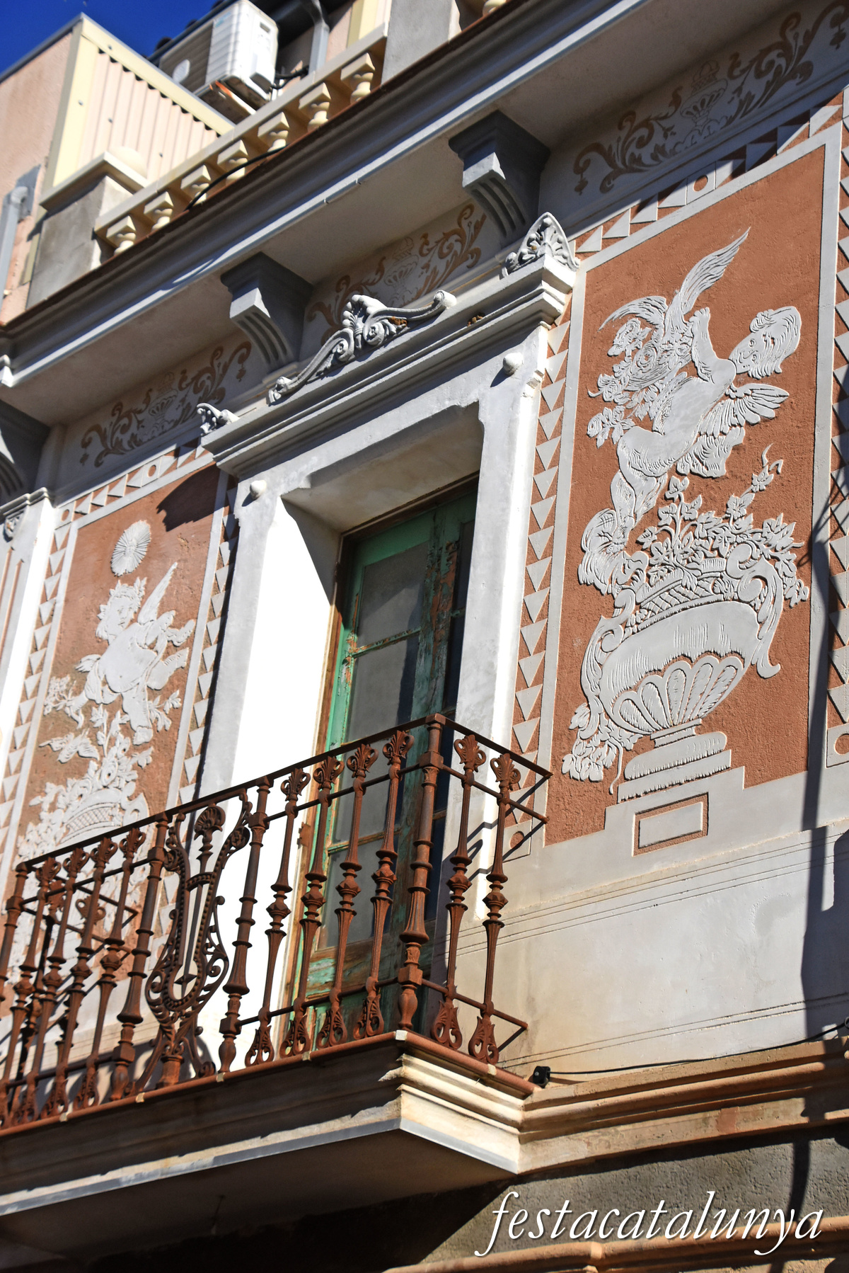 Els Hostalets de Pierola - Cal Xic Carboner