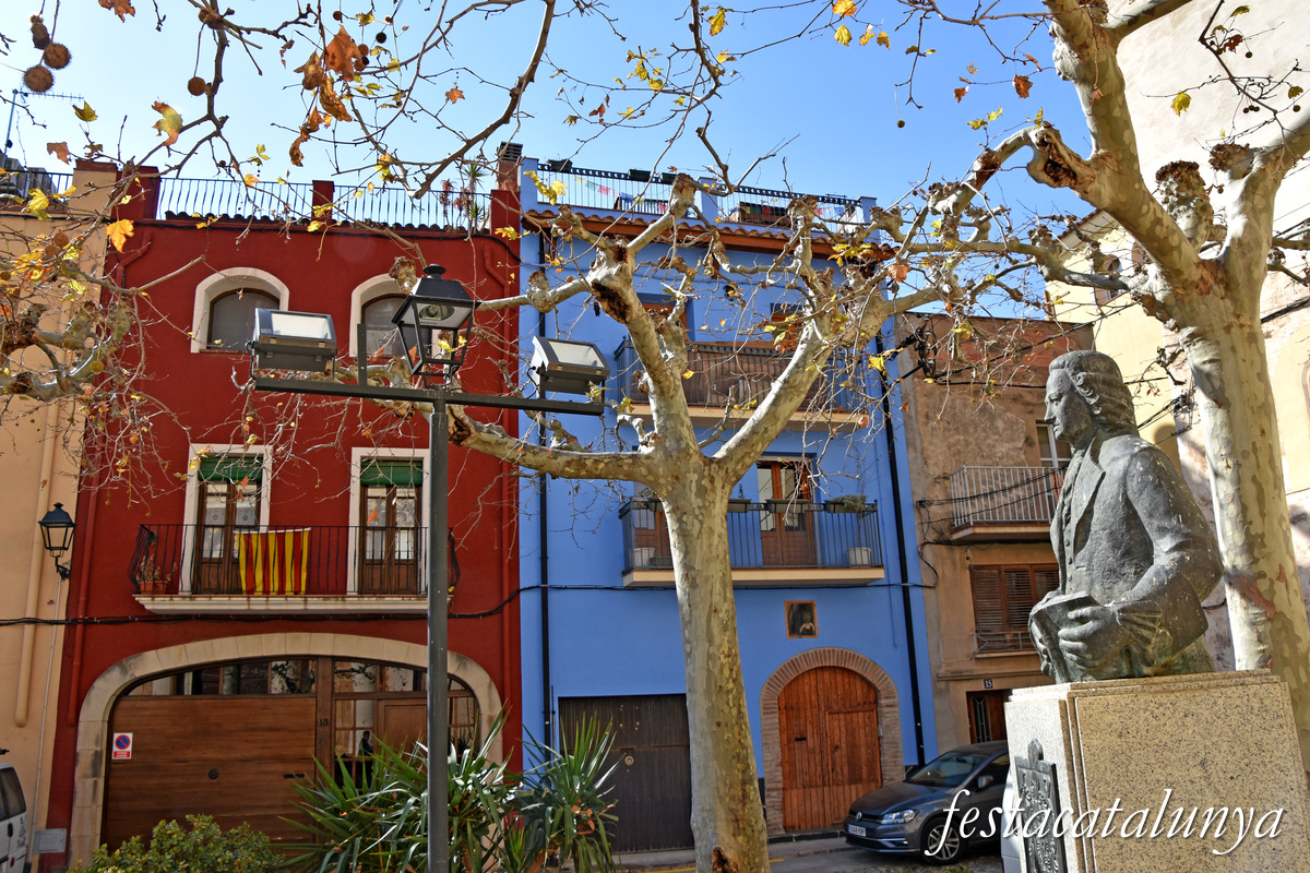 Vilallonga del Camp - Monument a Pere Virgili 