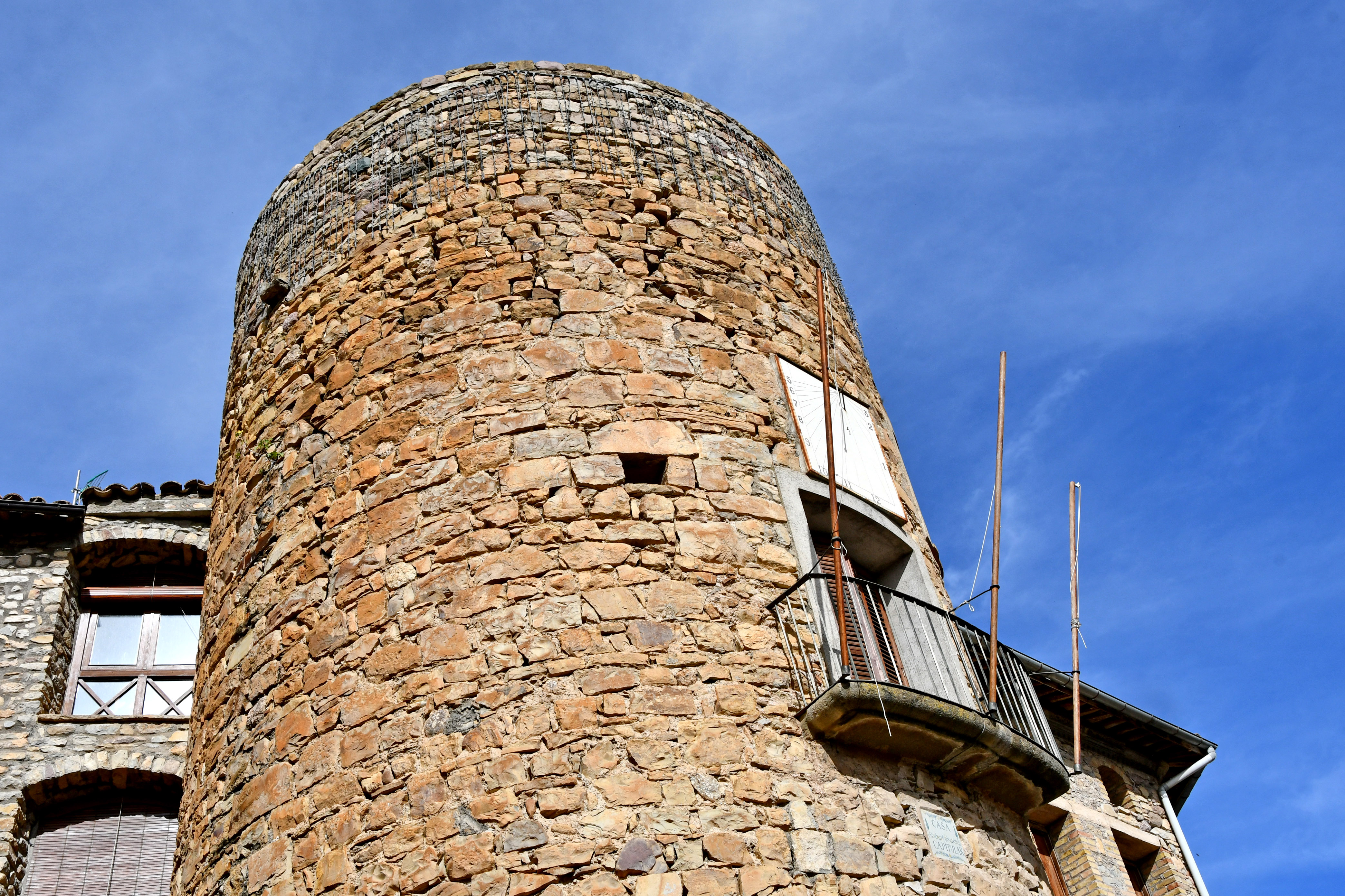 Torre i Portal de Soldevila de Salàs de Pallars