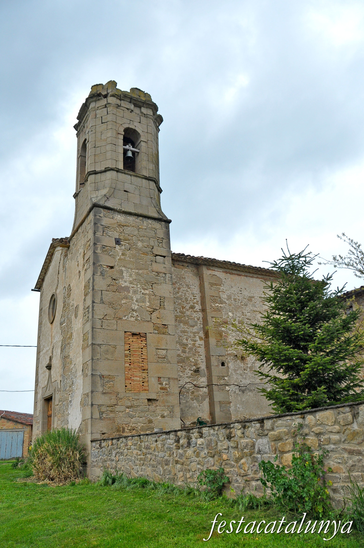 Navès - Mare de Déu d'Ossea a can Feliu 
