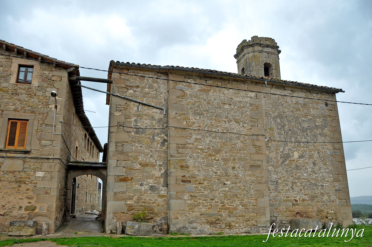 Navès - Mare de Déu d'Ossea a can Feliu 