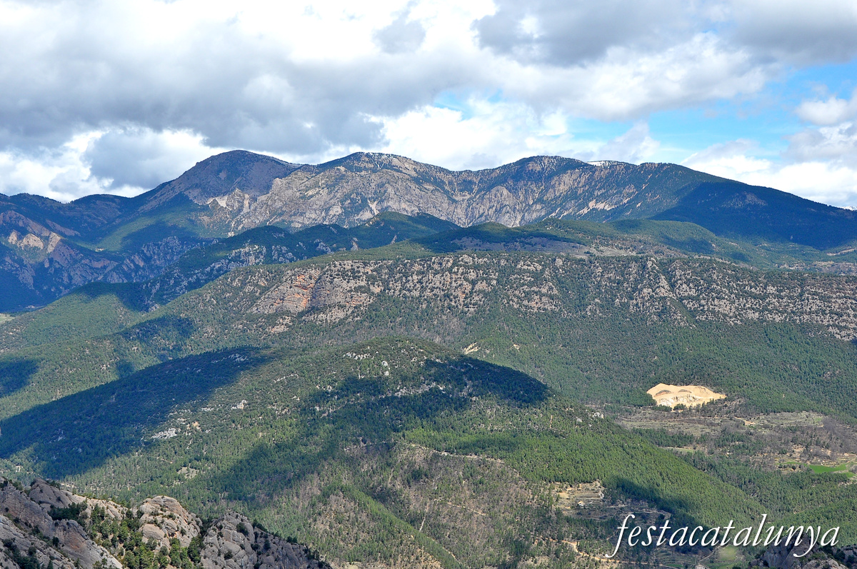 Navès - Mirador de Capolatell a la Serra de Busa 