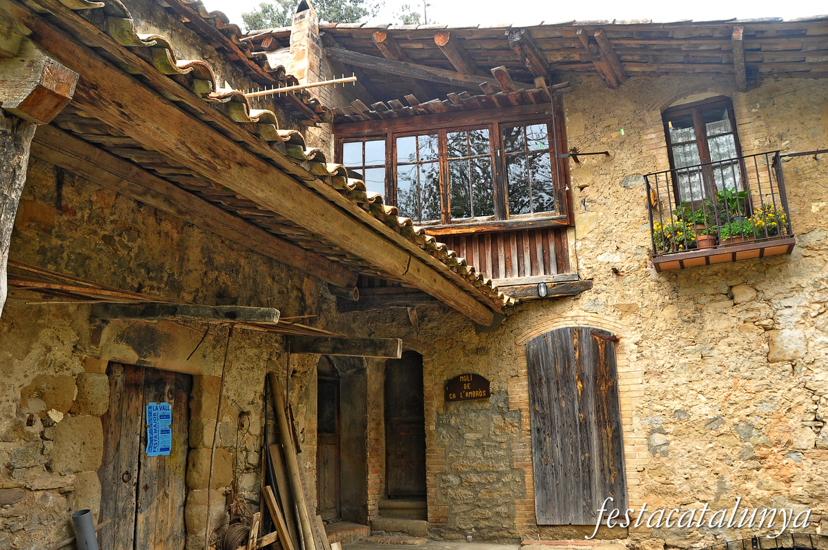 Navès - Molí de ca l'Ambrós a la vall d'Ora 