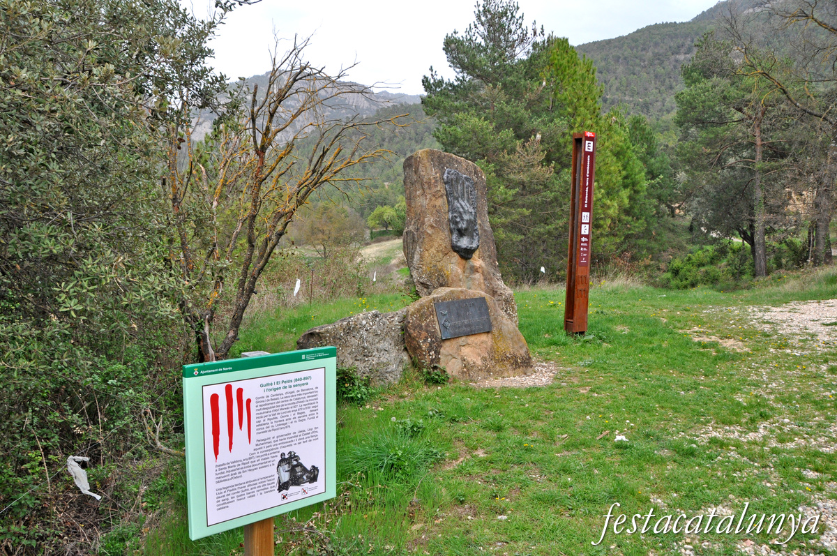 Navès - Monument a Guifré el Pilós a la vall d'Ora 