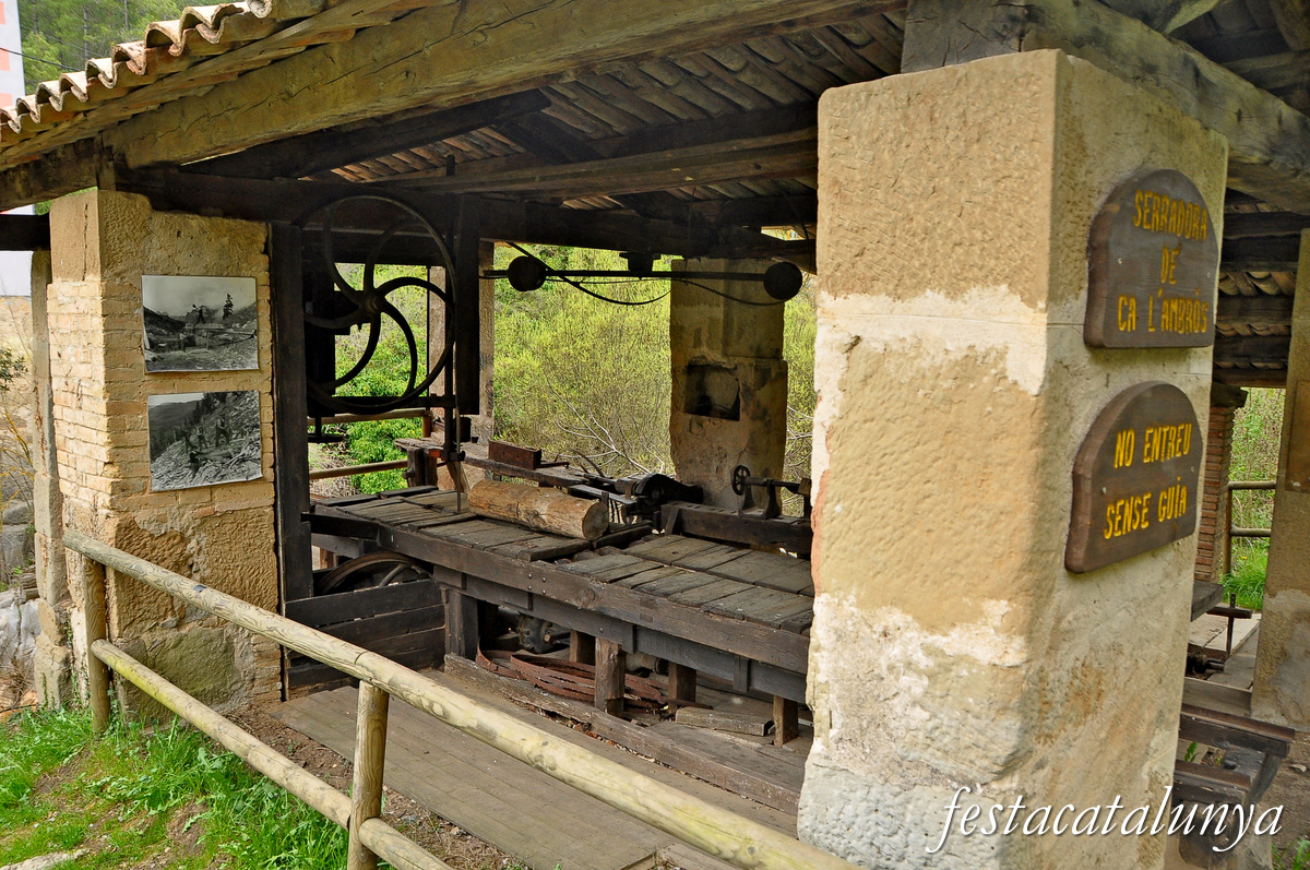 Navès - Serradora de ca l'Ambrós a la vall d'Ora 