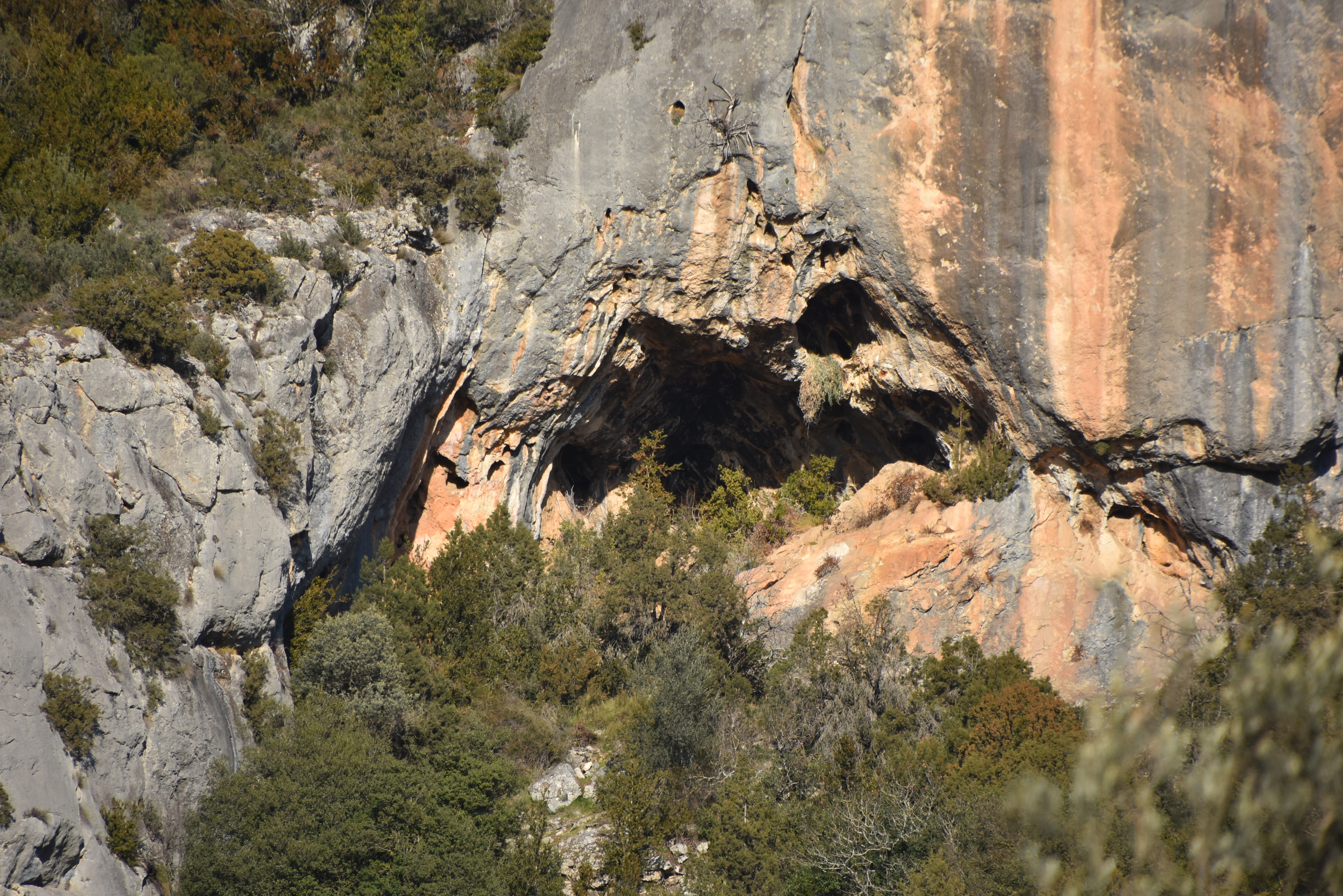 Serra del Montsec a Vilanova de Meià ***