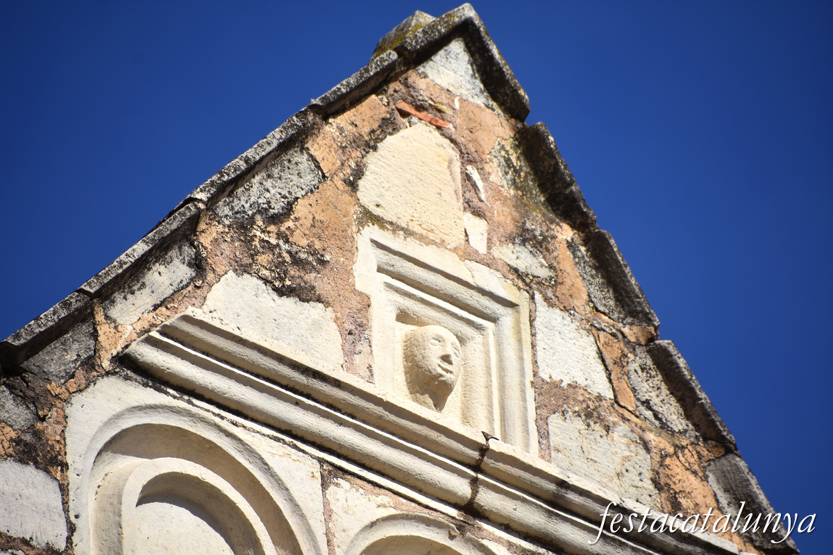 Centelles - Carrer Jesús - Santa Maria de Jesús 